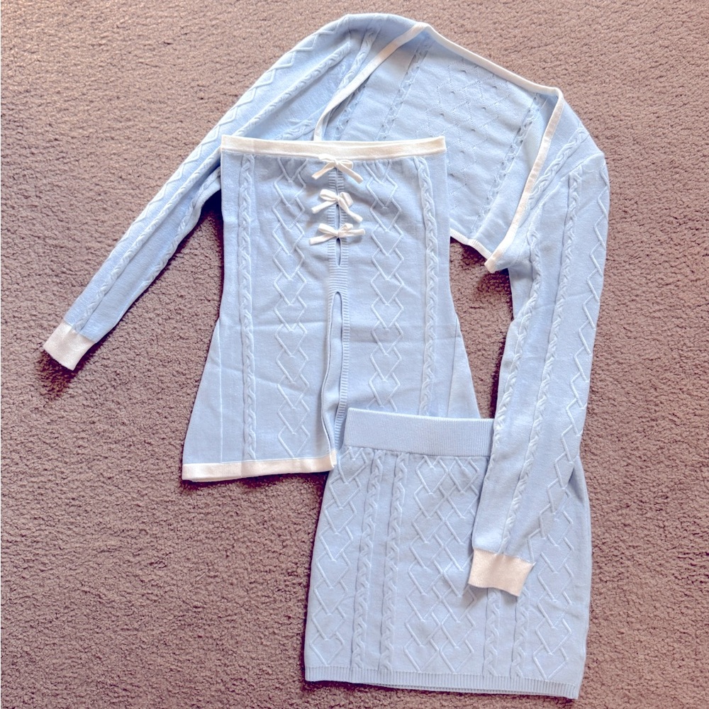Cider Knitted Cropped Cardigan Bowknot Tube Top and Skirt Set - Small